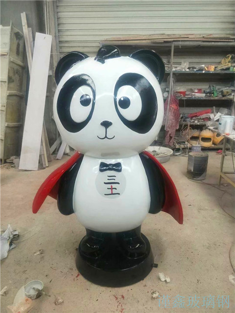 卡通雕塑廠家找成都謹鑫玻璃鋼
